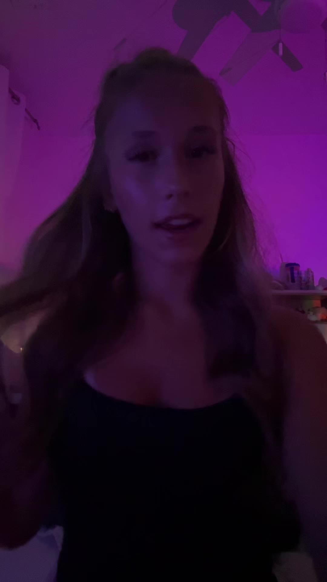 @lily