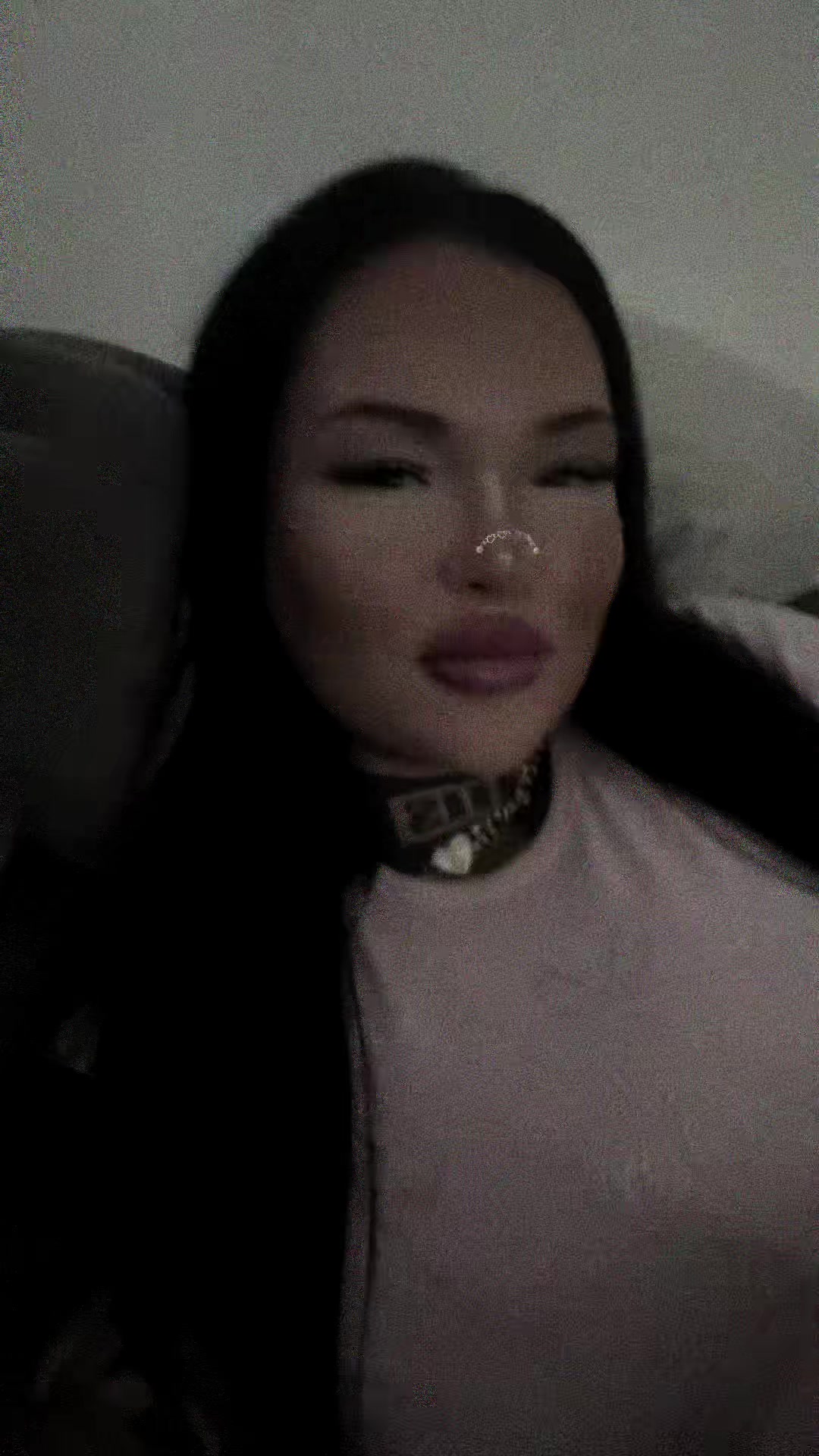 @_melinacurvesss_