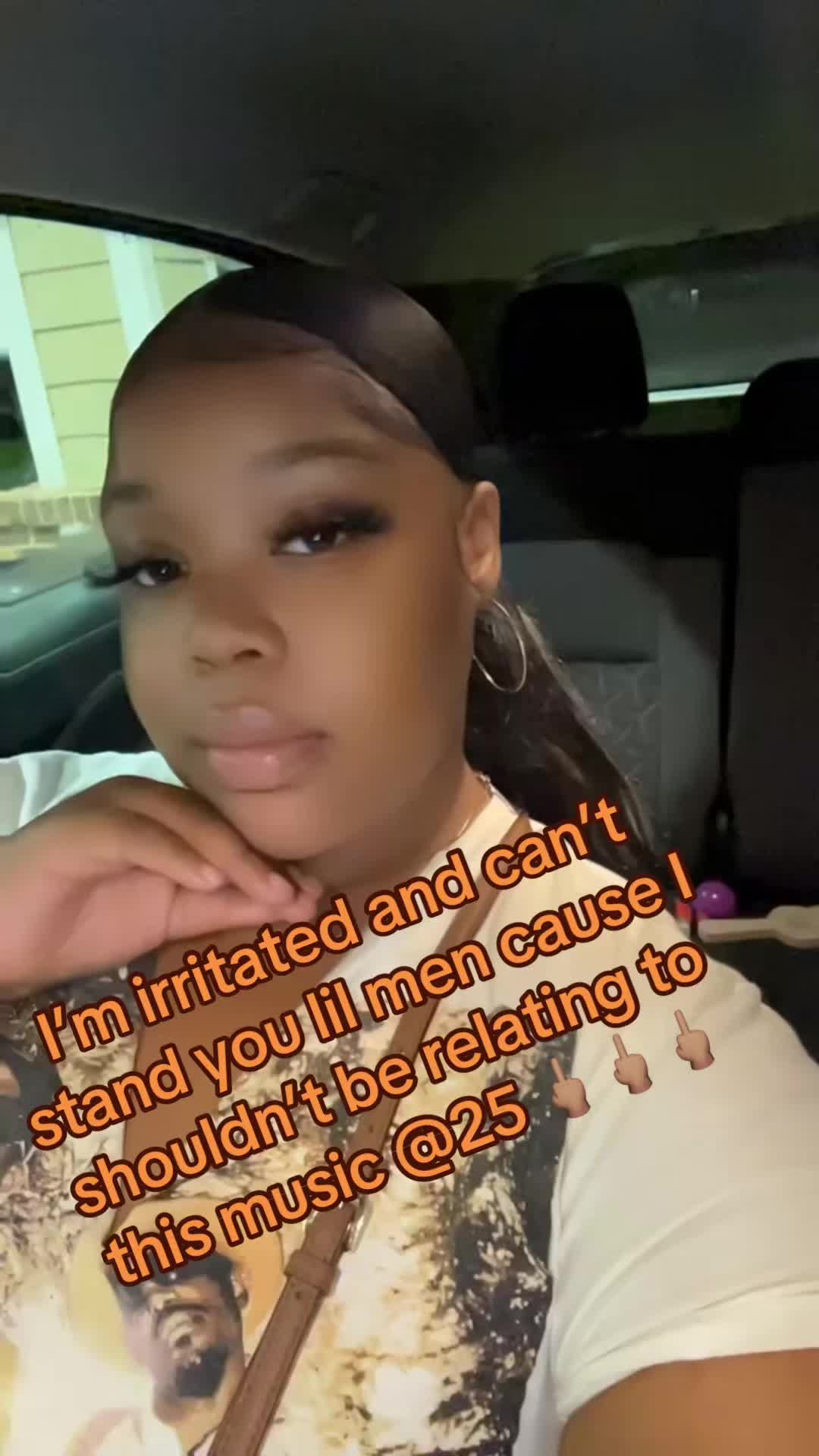 @Lady_.Desi