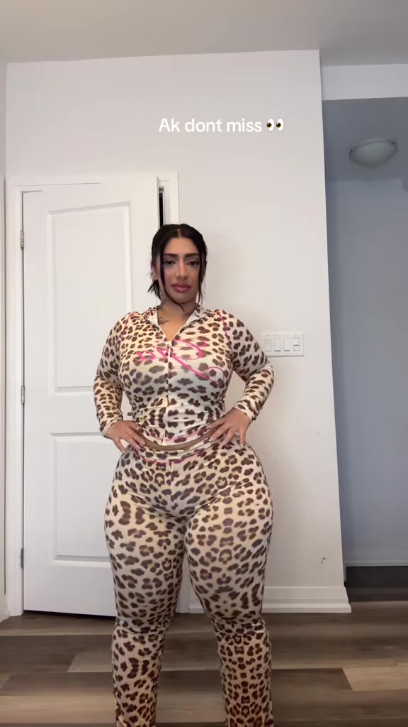 @TINYDYME