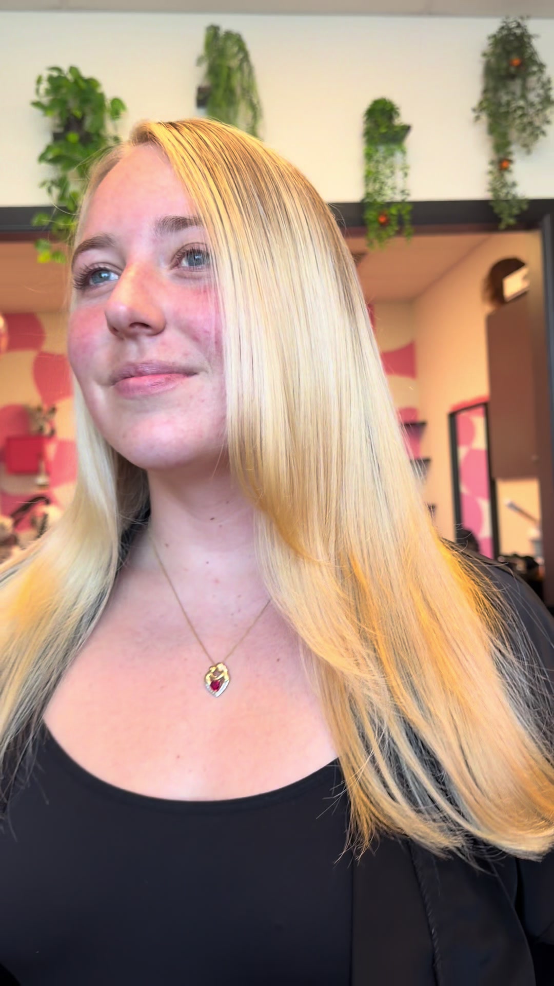 @Nallely TX Hairstylist