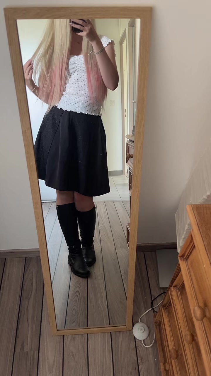 @komyia_