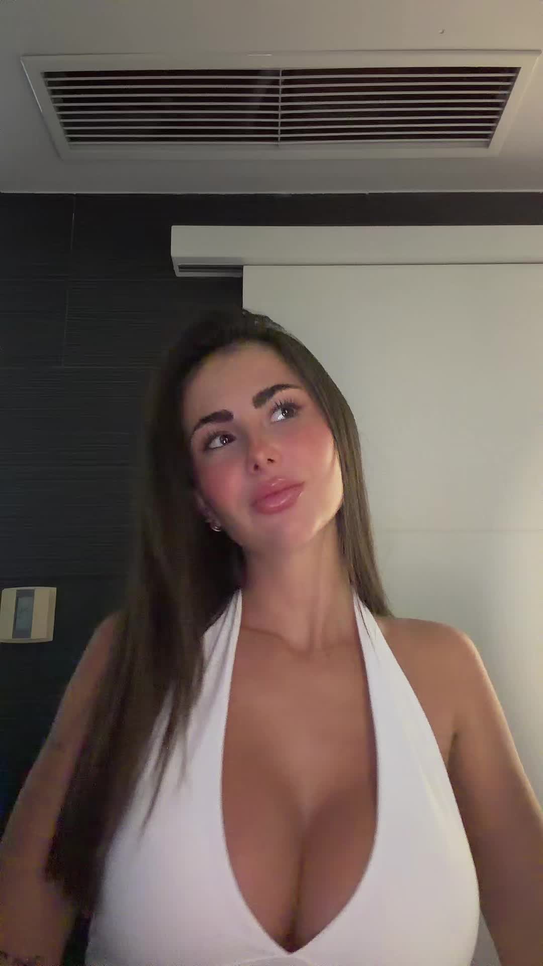 @itseliolive