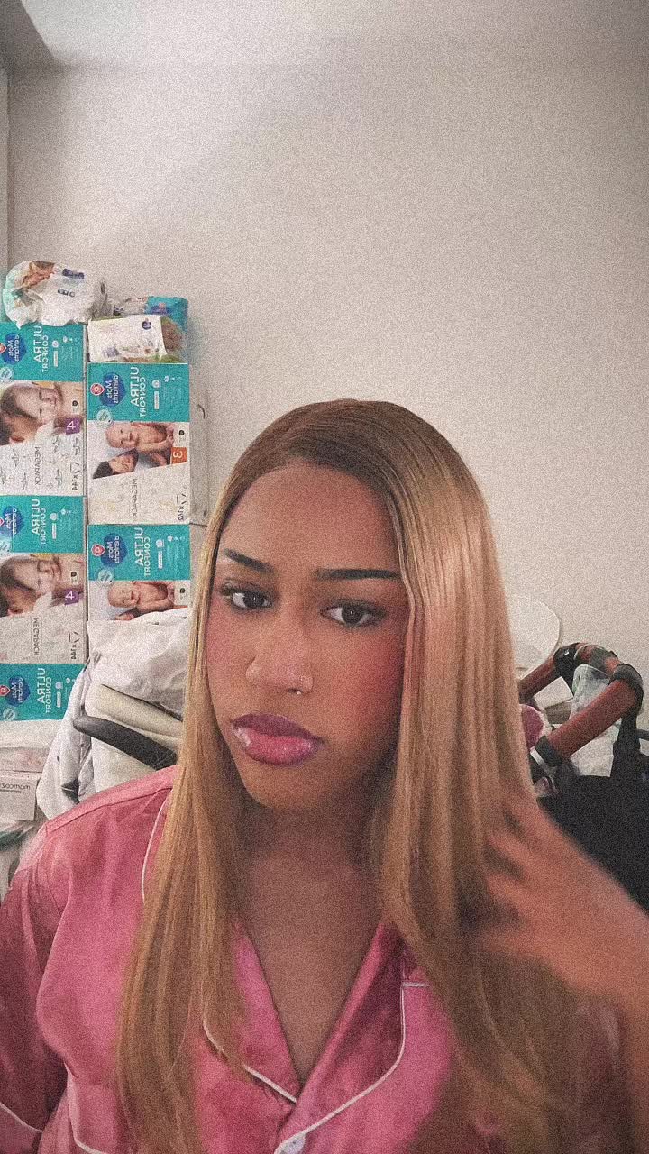 @𝐄𝐒𝐓𝐀 🌺👩🏽&zwj;🍼