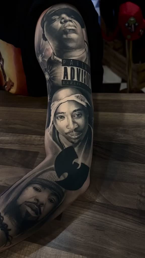@David Taute black and grey