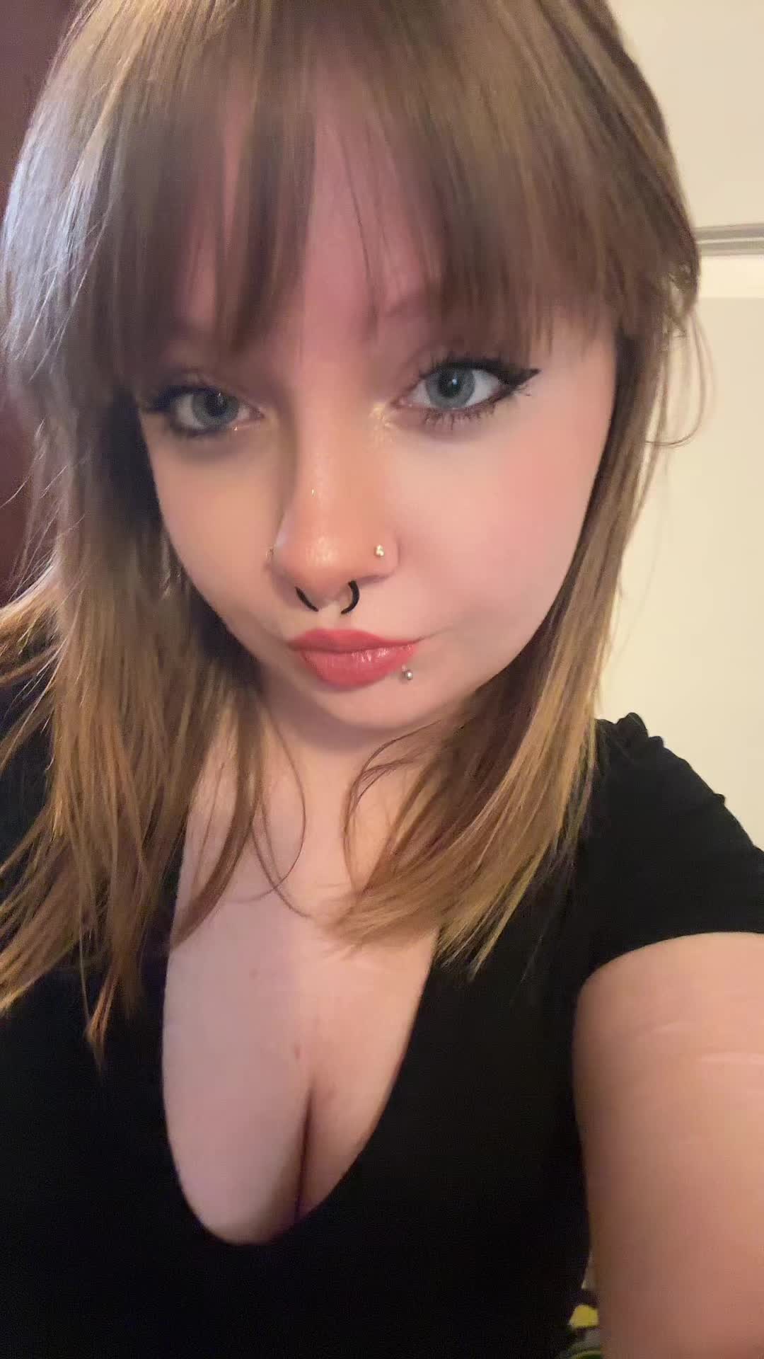 @Danielle 🩷