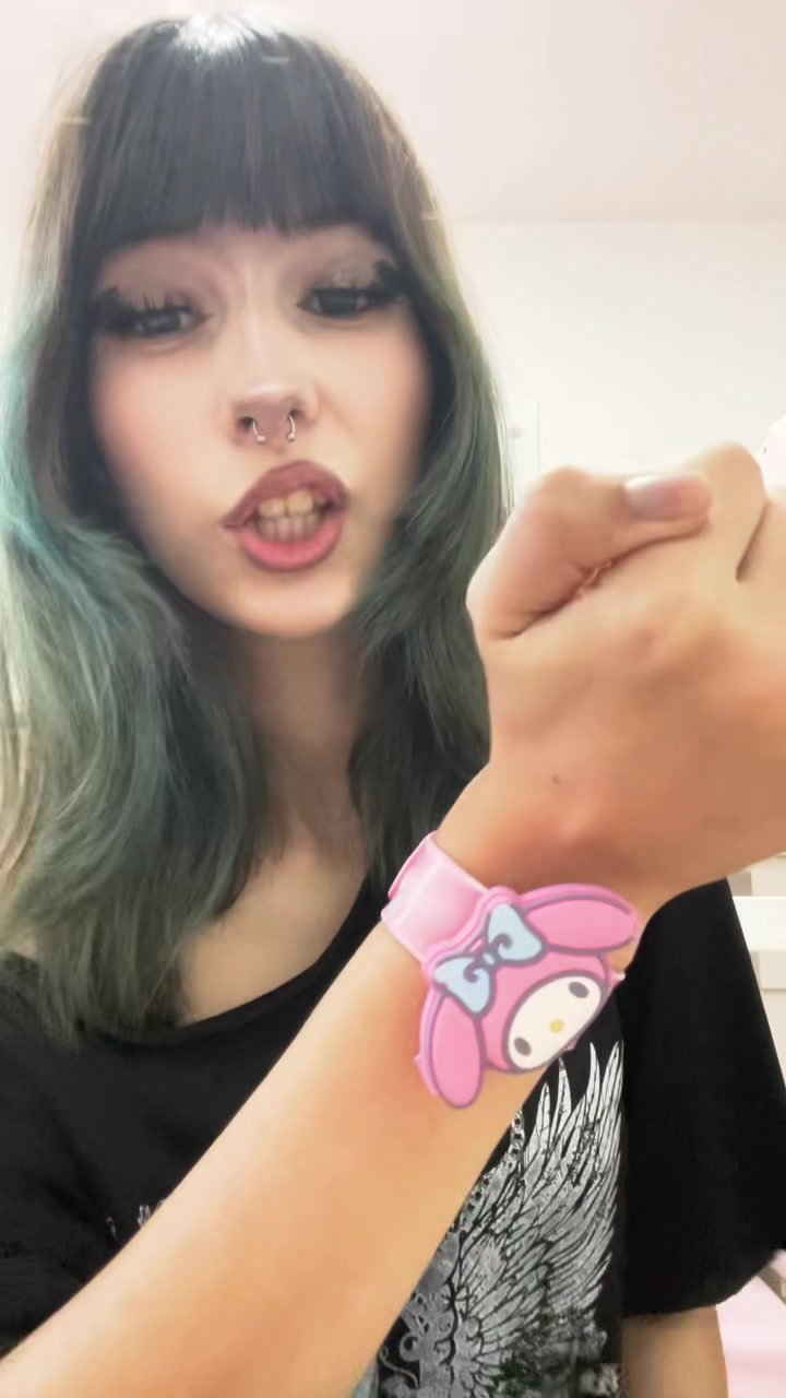 @💿𝓵𝓲𝓿𝓲𝓪
