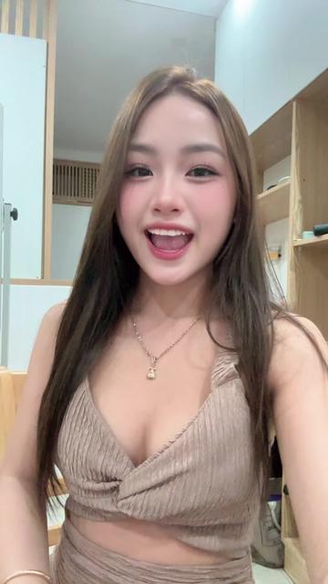 @C&ocirc; g&aacute;i  năng lượng 🫶🏻