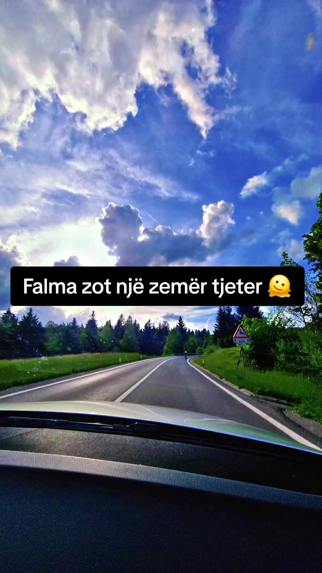 @🦋