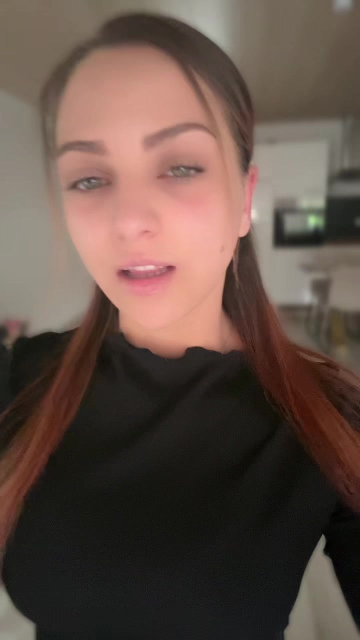 @ℂ𝕠𝕤𝕥𝕒𝕔𝕙𝕖 𝔹𝕚𝕒𝕟𝕔𝕒🦋