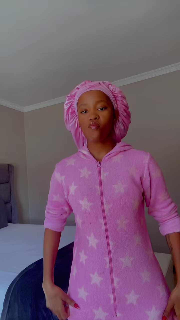 @LAHLAH COMFIE 🇧🇼💋