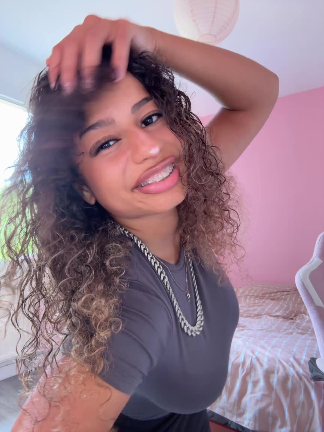@𝐒𝐊𝐇🌺