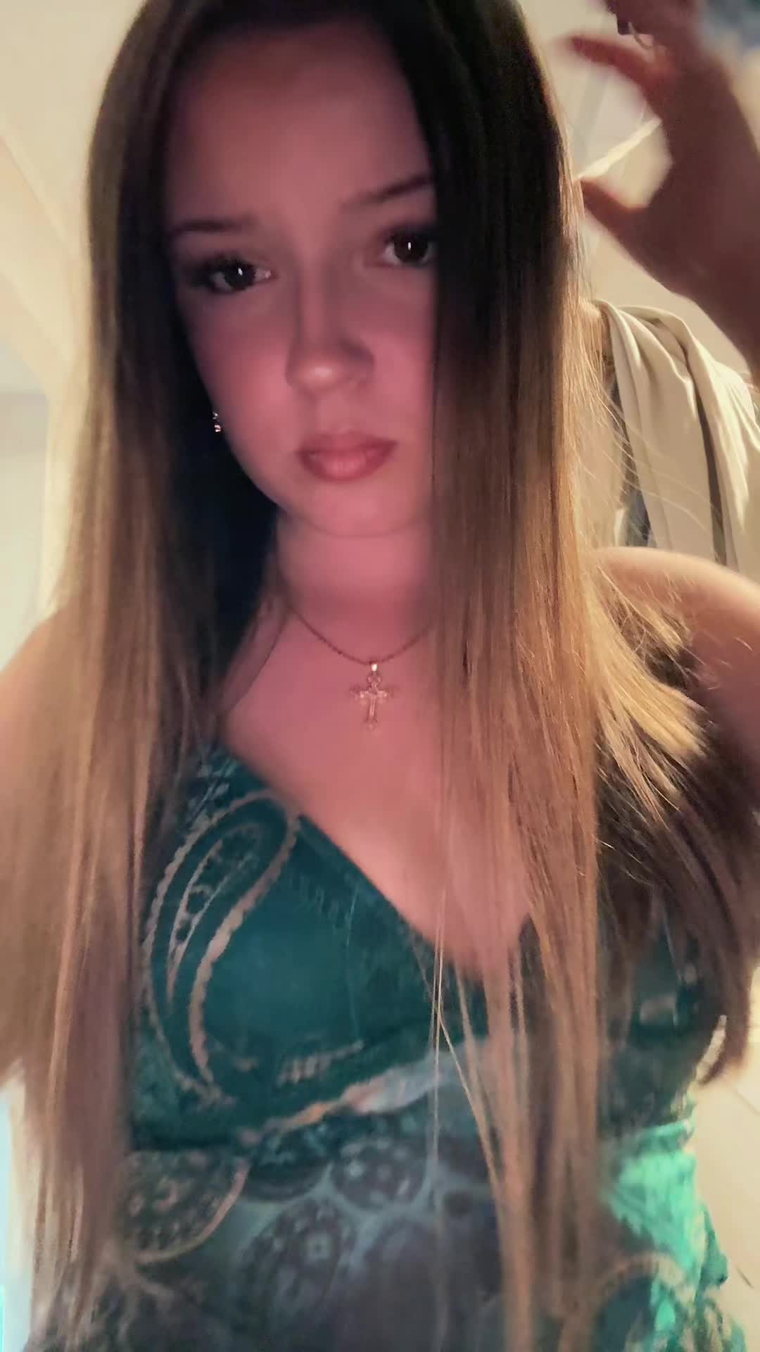 @lilly 𝜗𝜚
