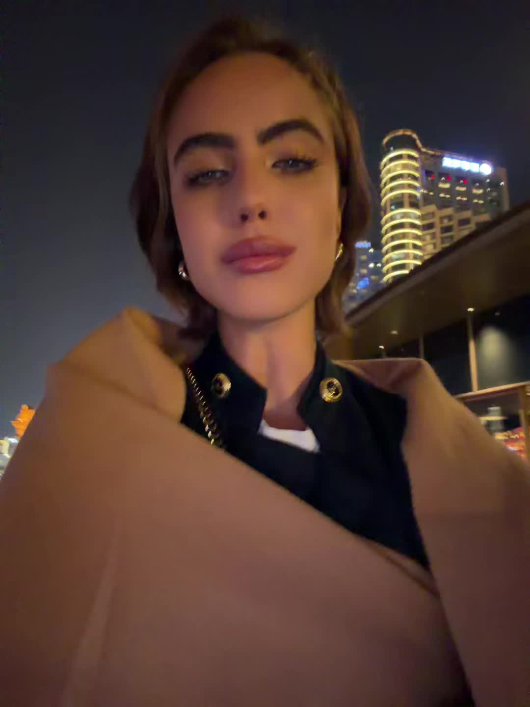 @Sofia