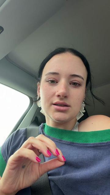 @Fatstinkycrotchgoblin0