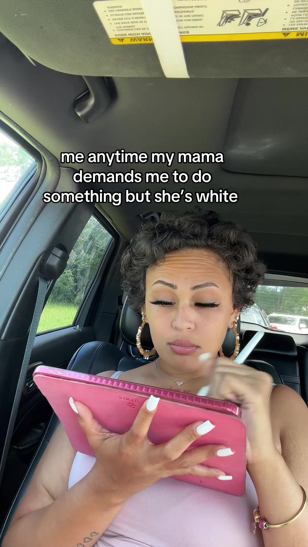 @mirababy 👽