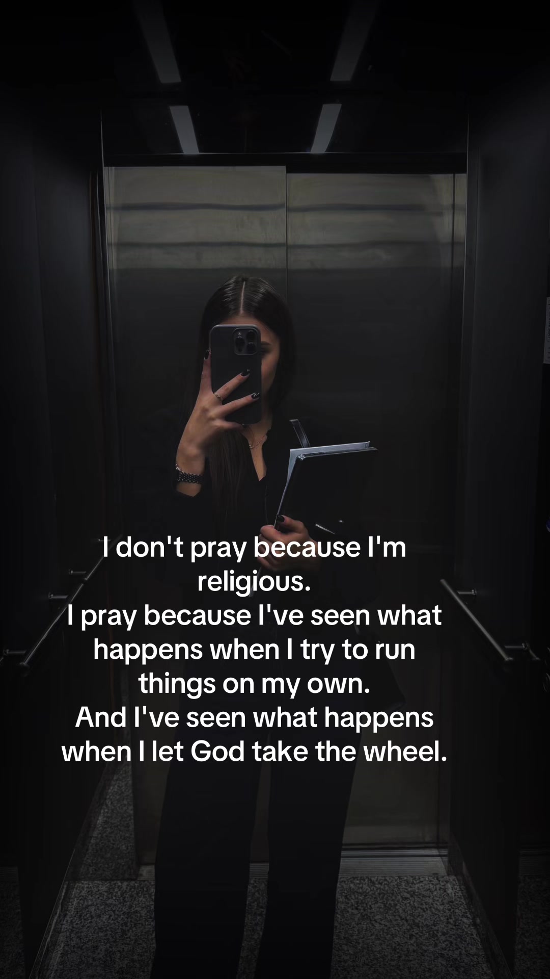 @𝒜𝒹𝓇𝒾𝒶𝓃𝓃𝒶𝐵𝑒𝓃𝓃𝑒𝓉𝓉
