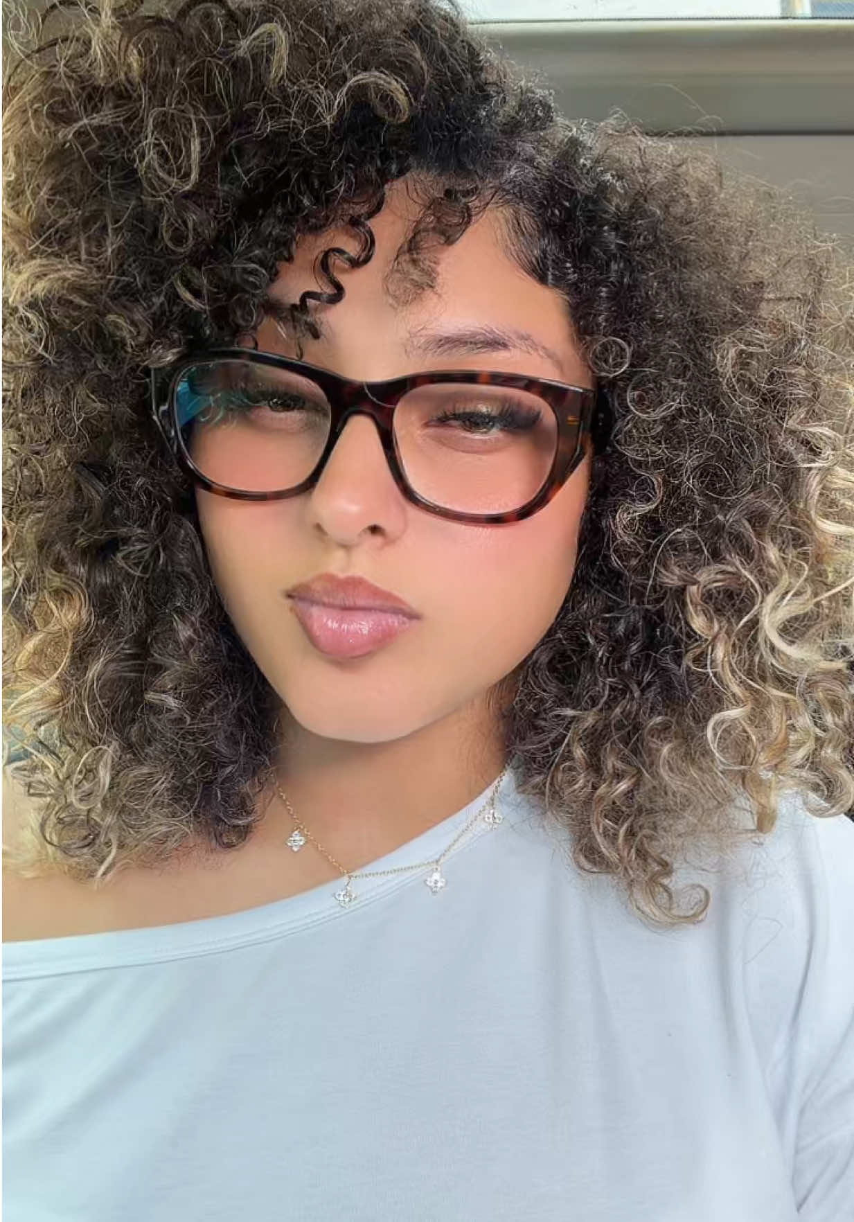 @Moesha ✨ | UGC