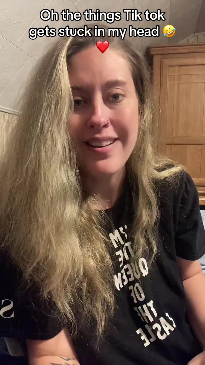 @EntirelyErica
