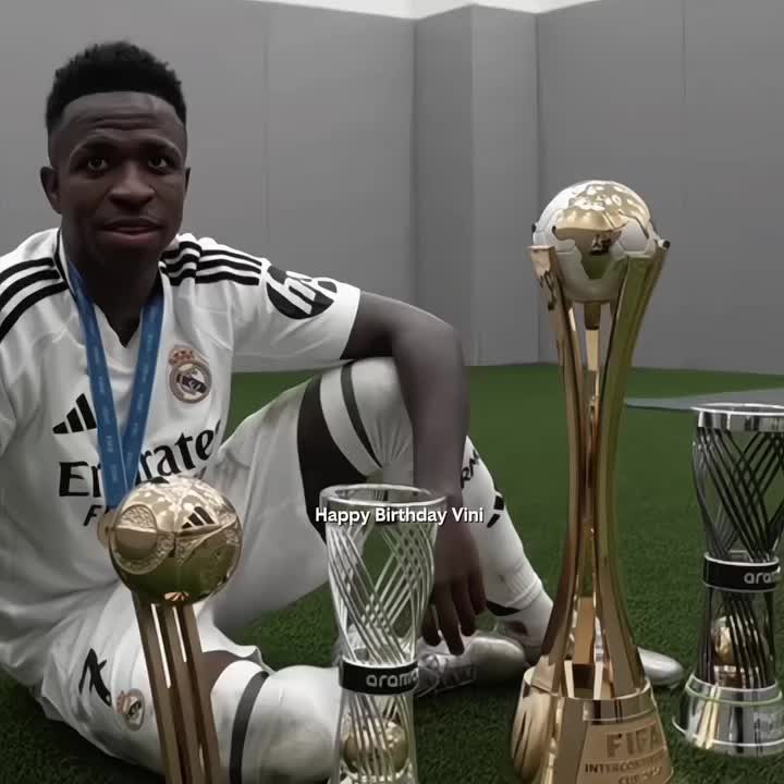 @Cr7👑