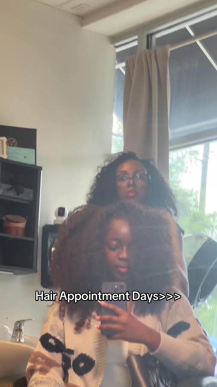 @Chryssi👩🏾🔬
