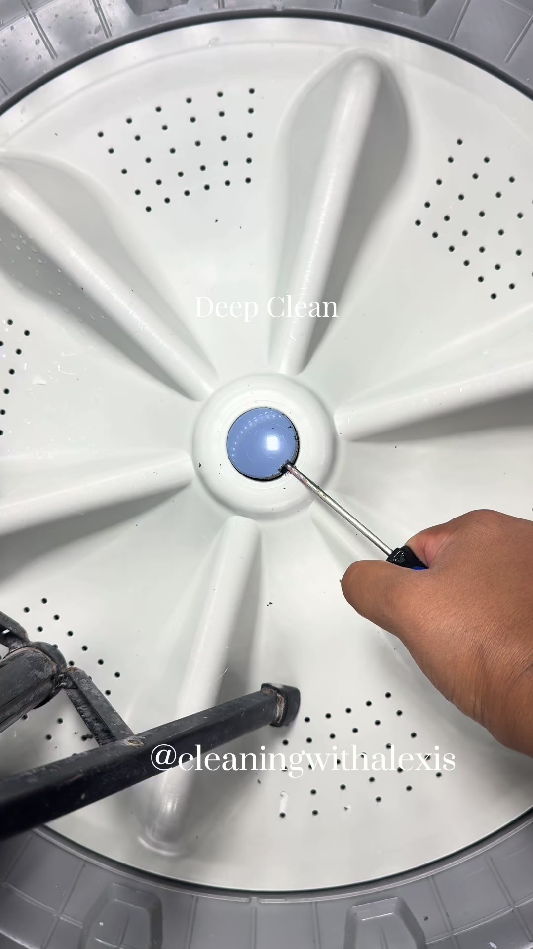 @AlexisCleanASMR