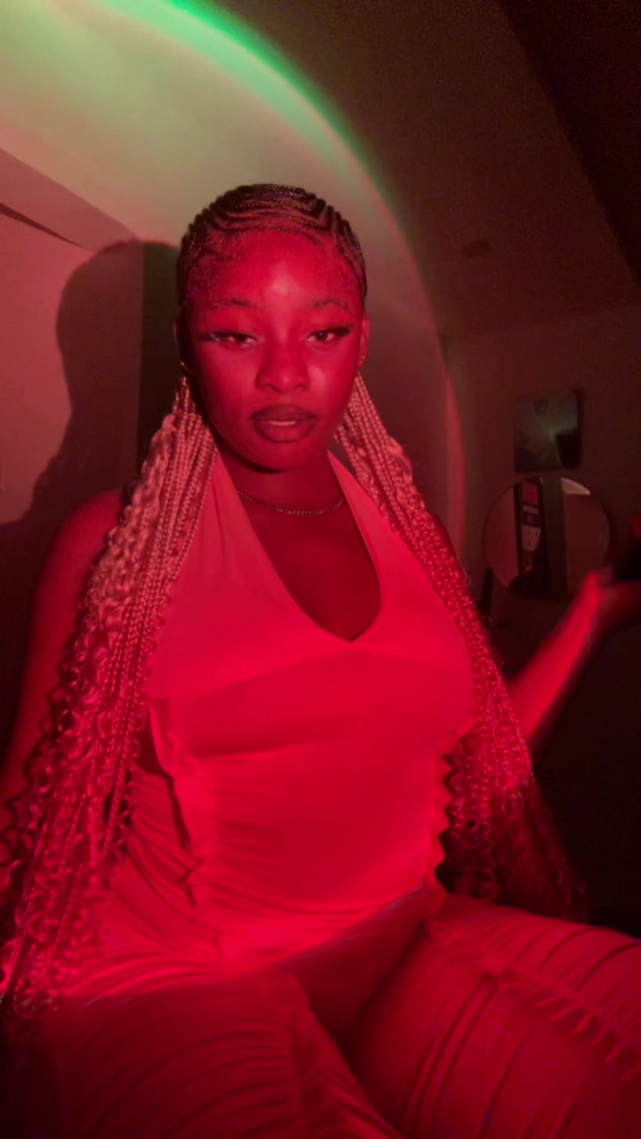 @Juliette 🇨🇲🇳🇬