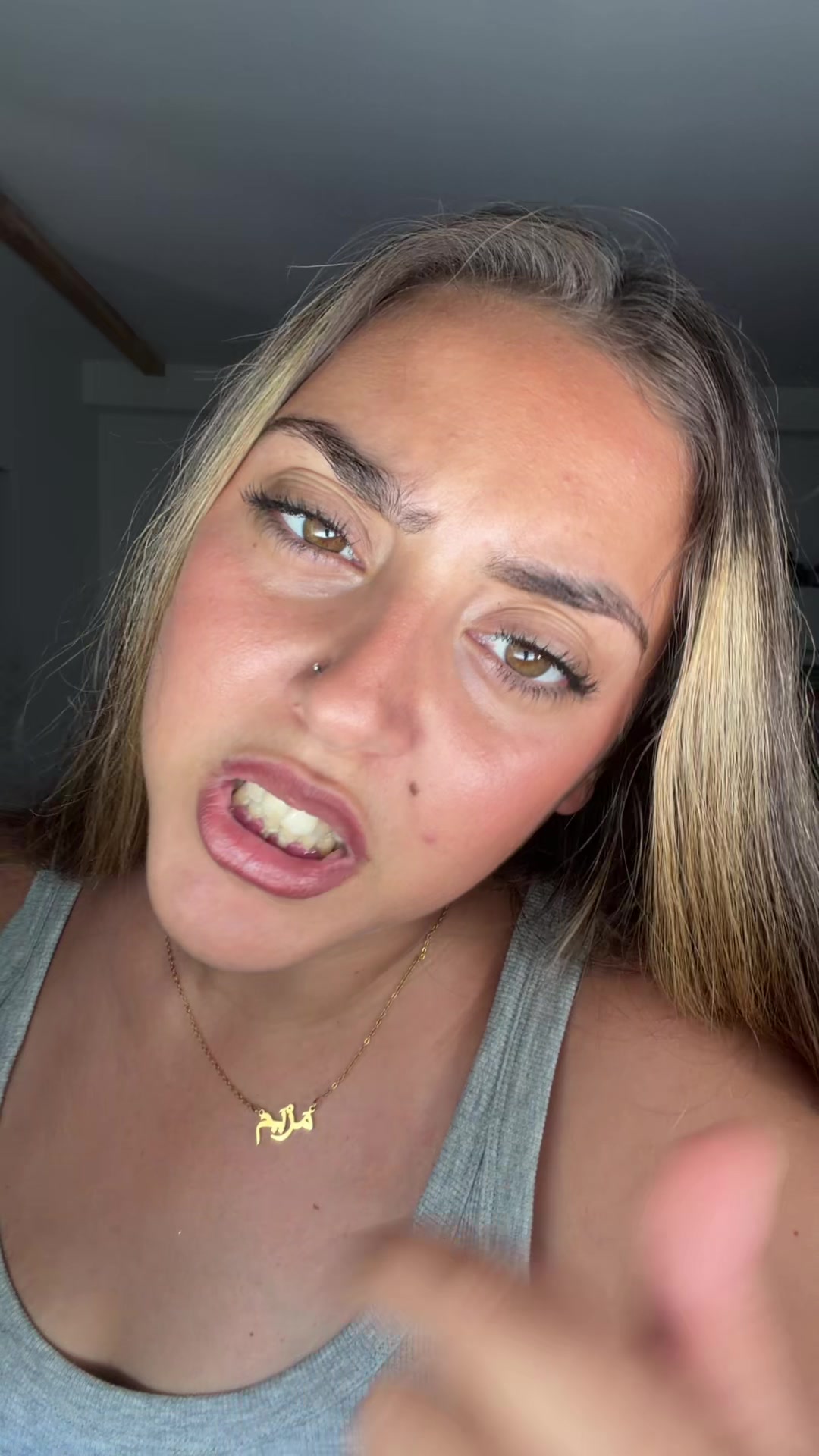 @Minimyra_B