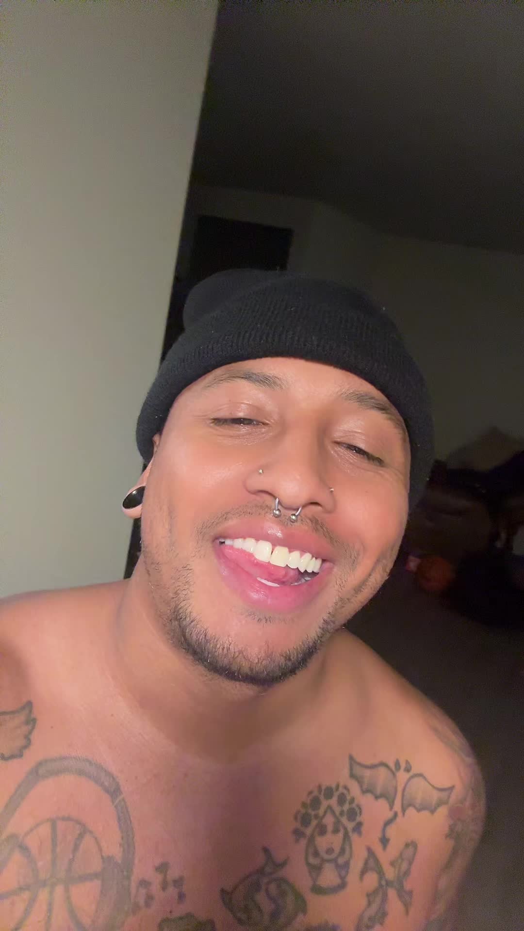 @normalguy20_
