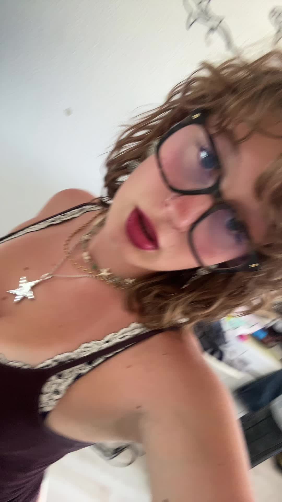@Lara 🌺