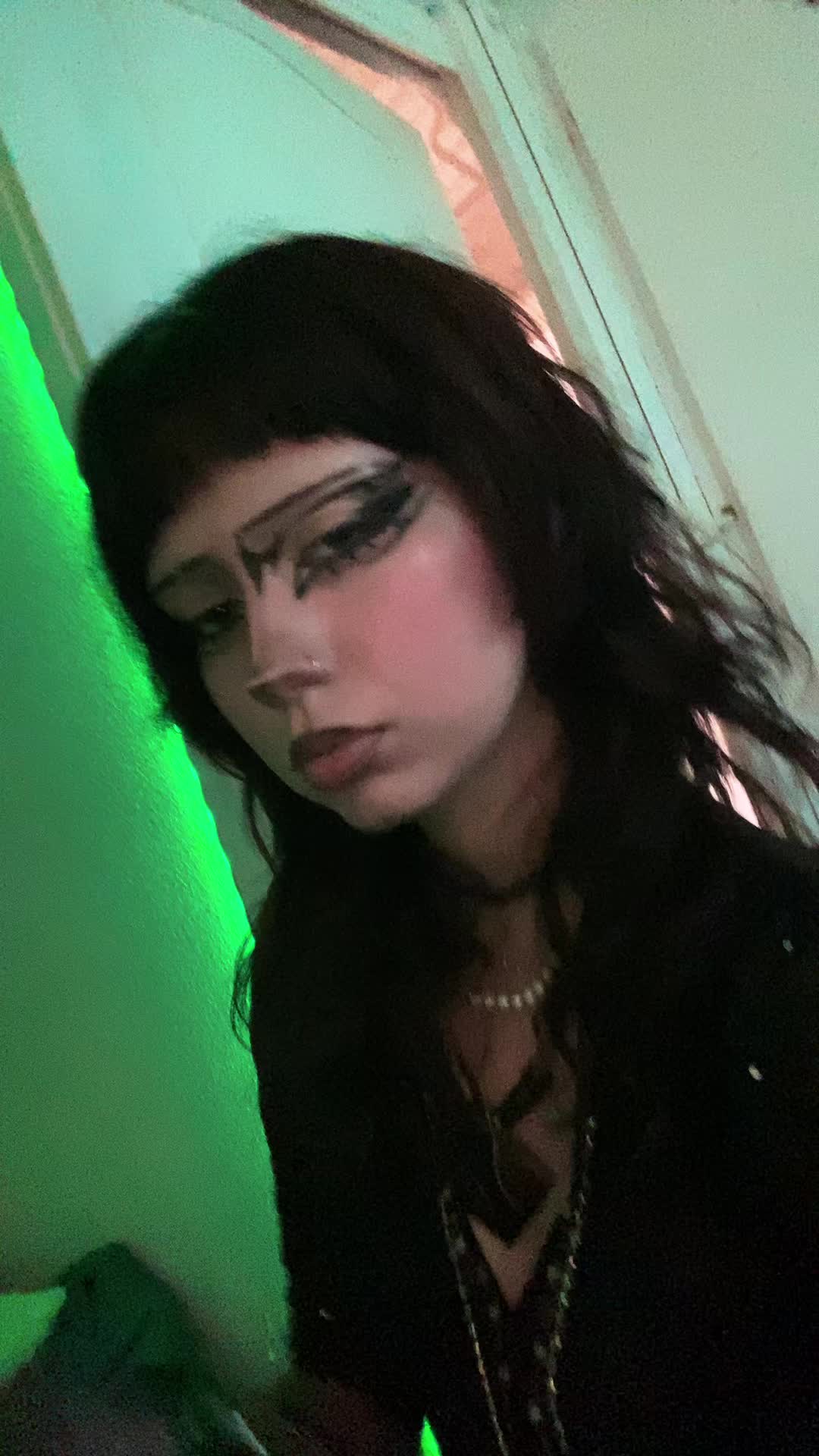 @★
