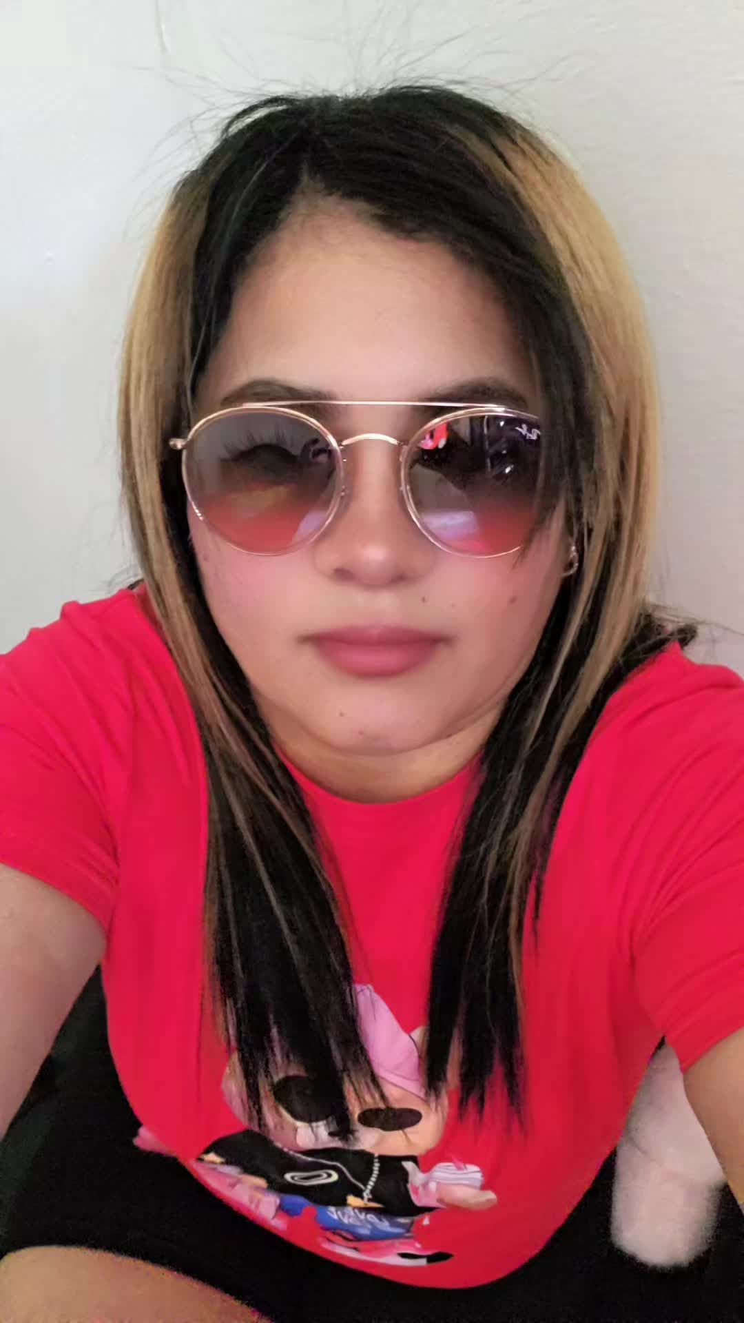 @yenny ponce
