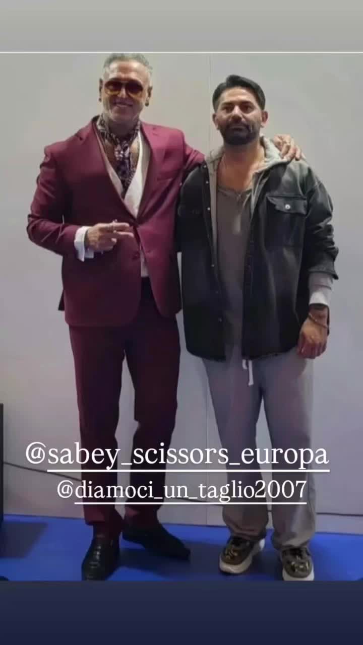 @DIAMOCI un TAGLIO
