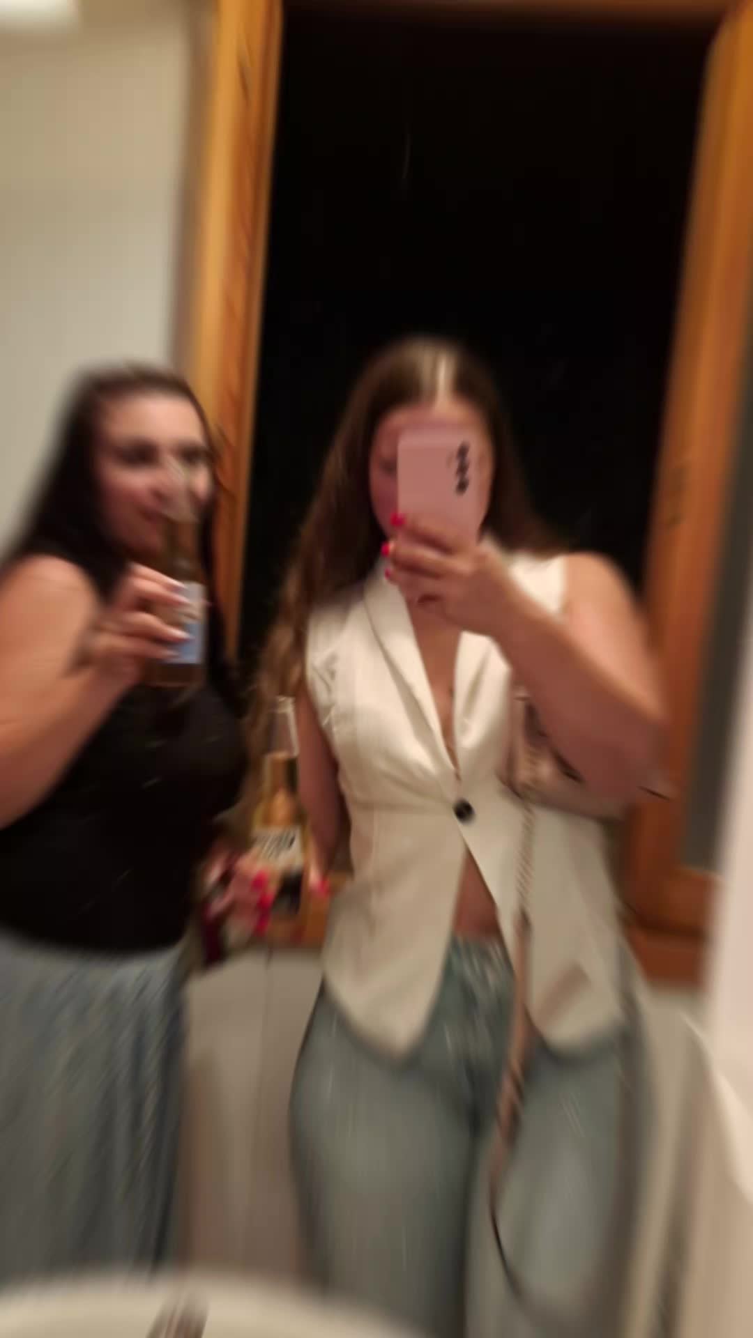 @Ele Dobos
