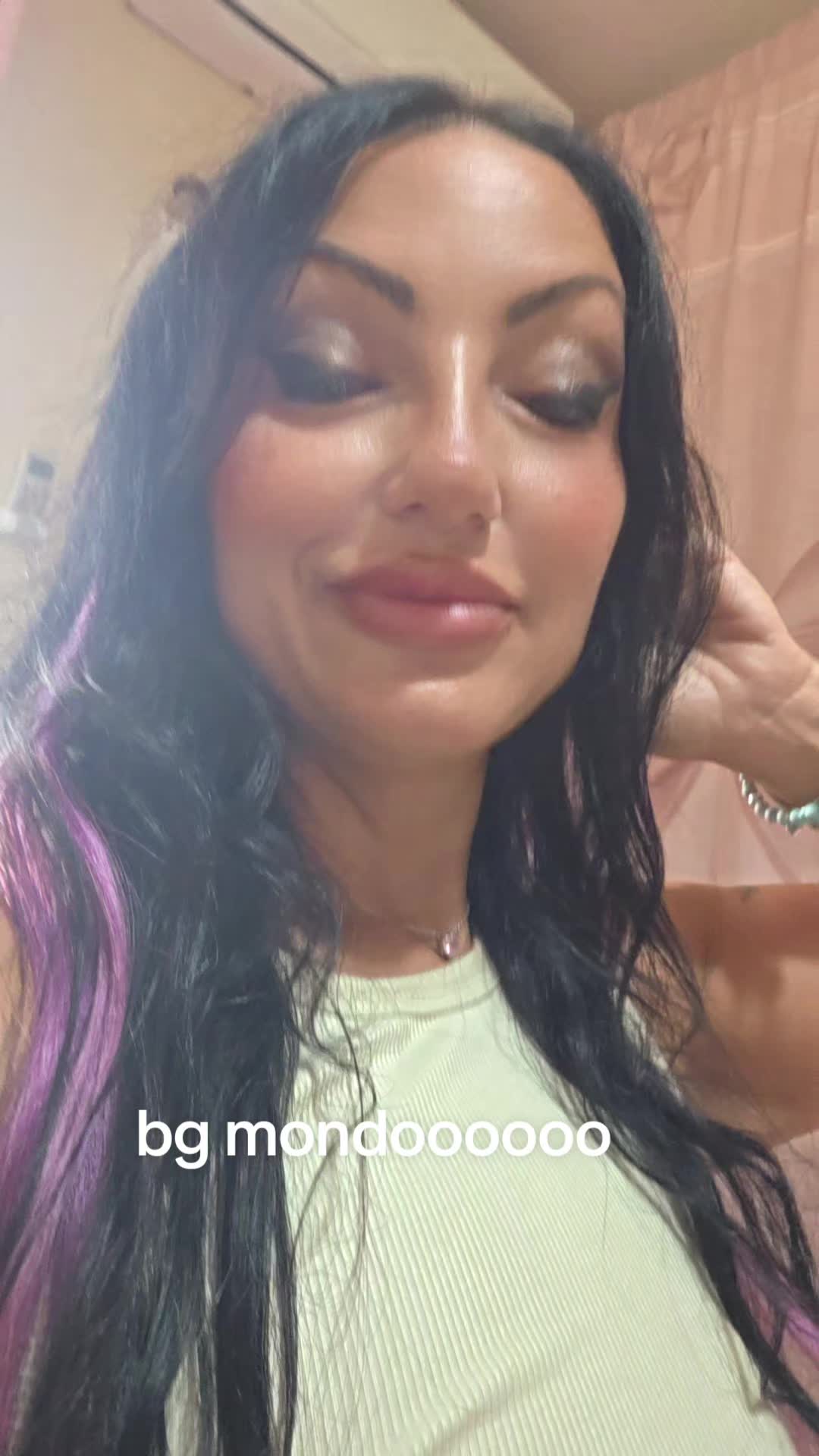 @Mary Scialó