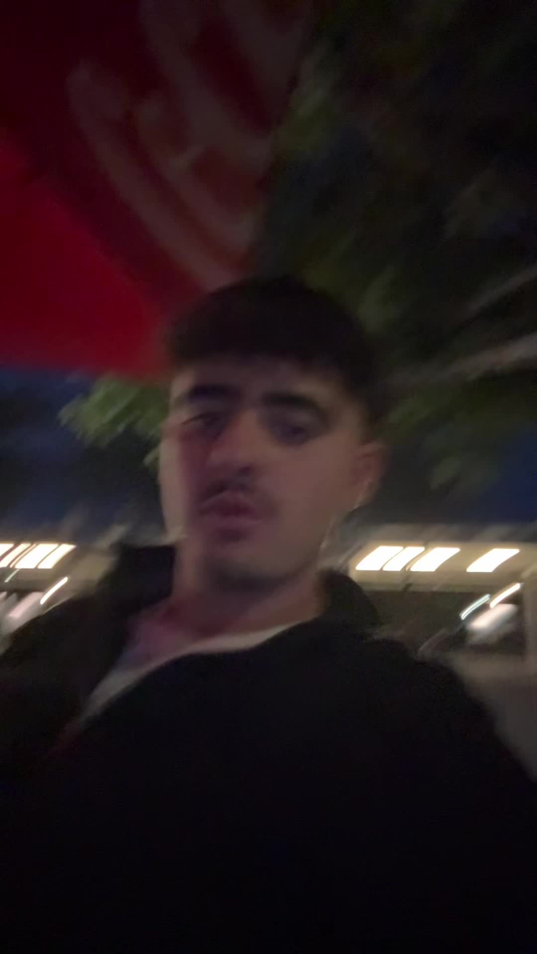 @Ali🏄&zwj;♂️