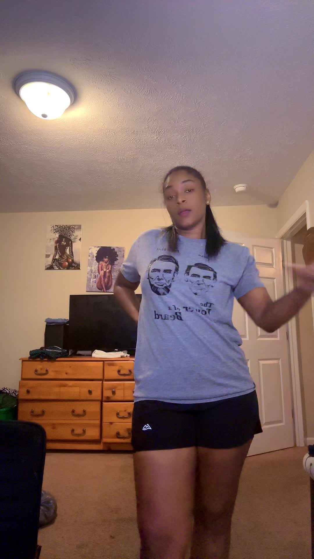 @Nikki