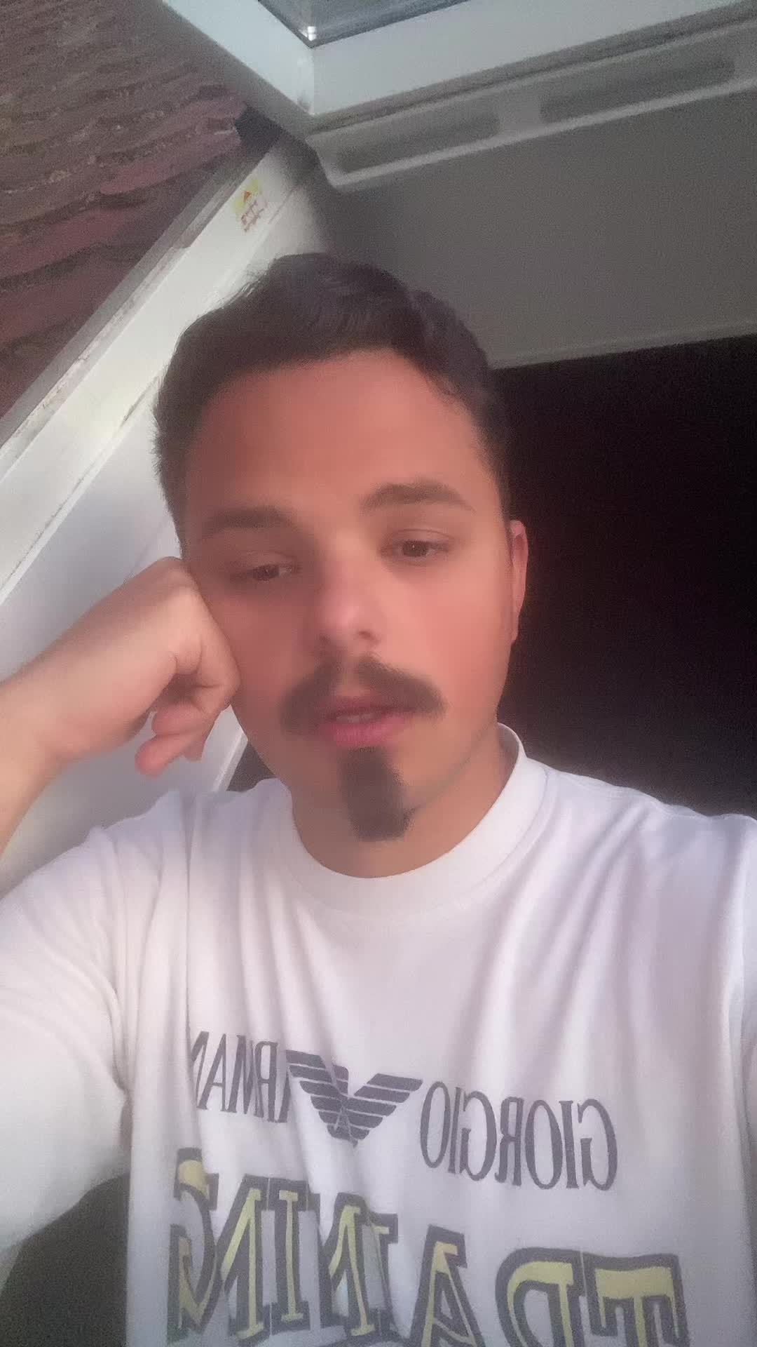 @Typischdean