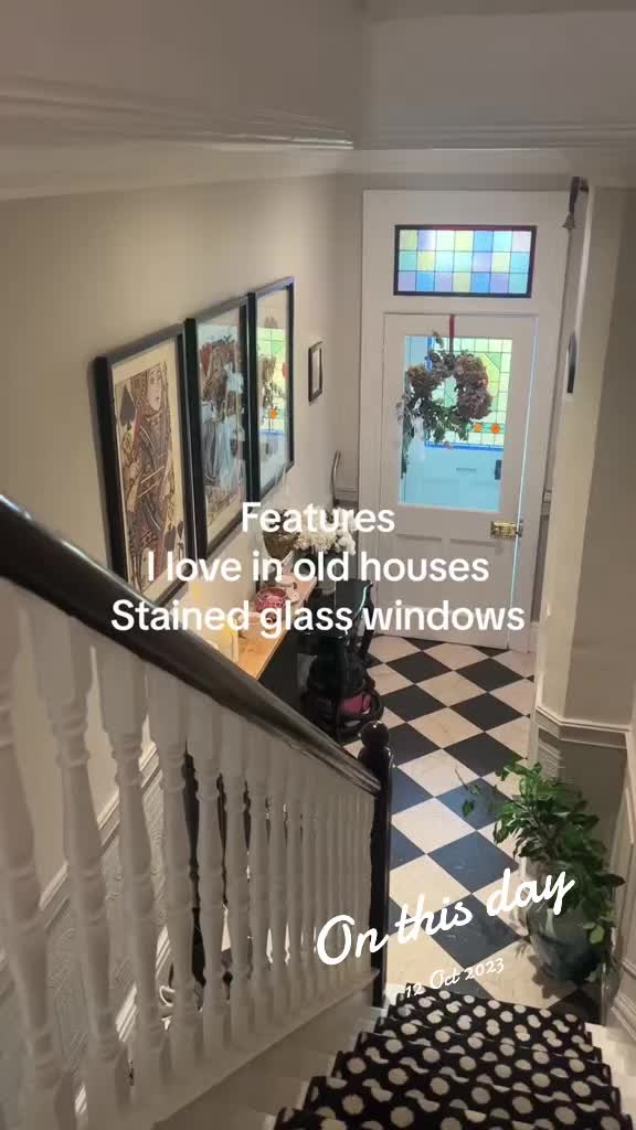 @Victorian House Jules