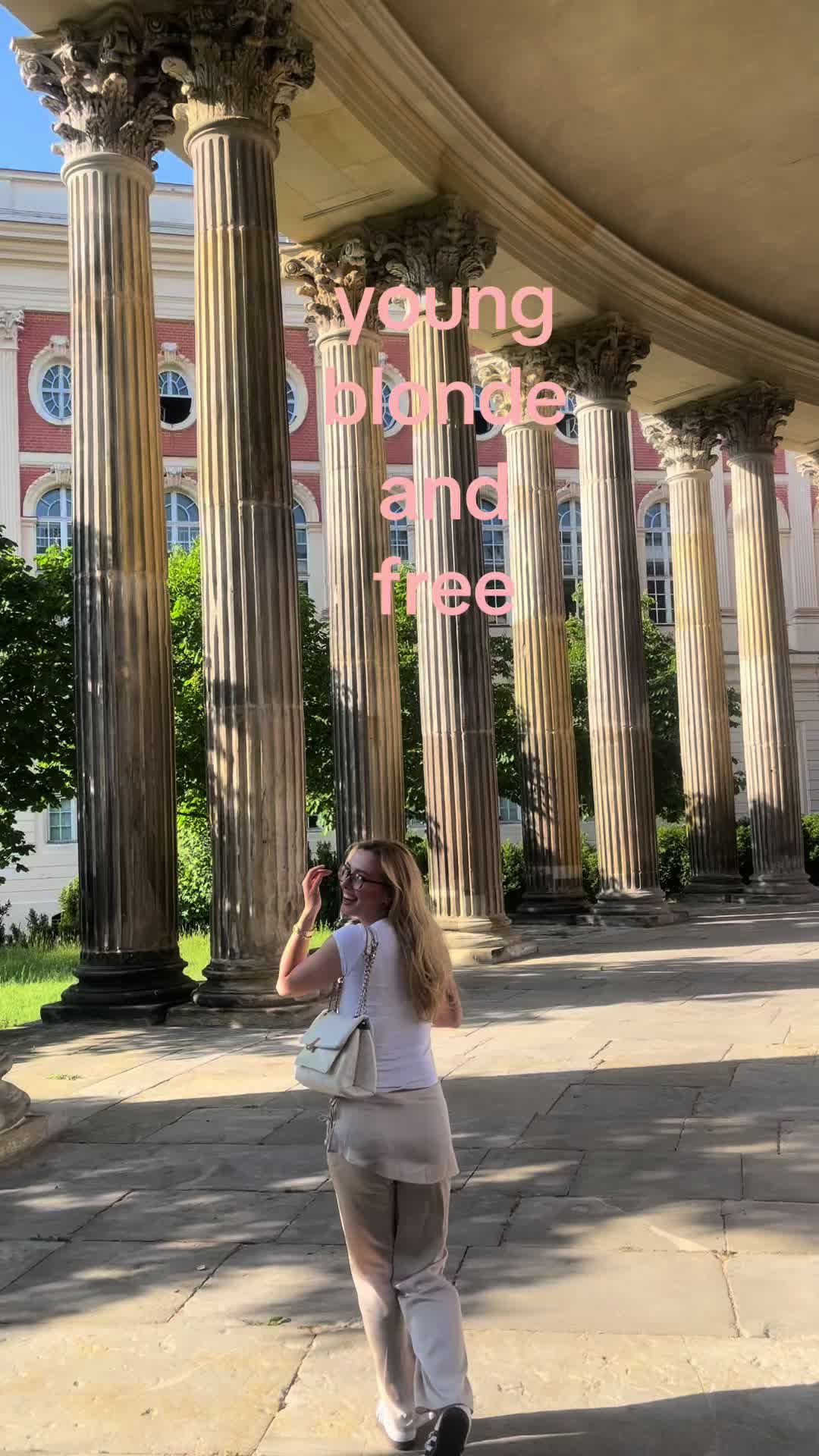 @𝒥𝒪𝒱𝐼𝒜☽