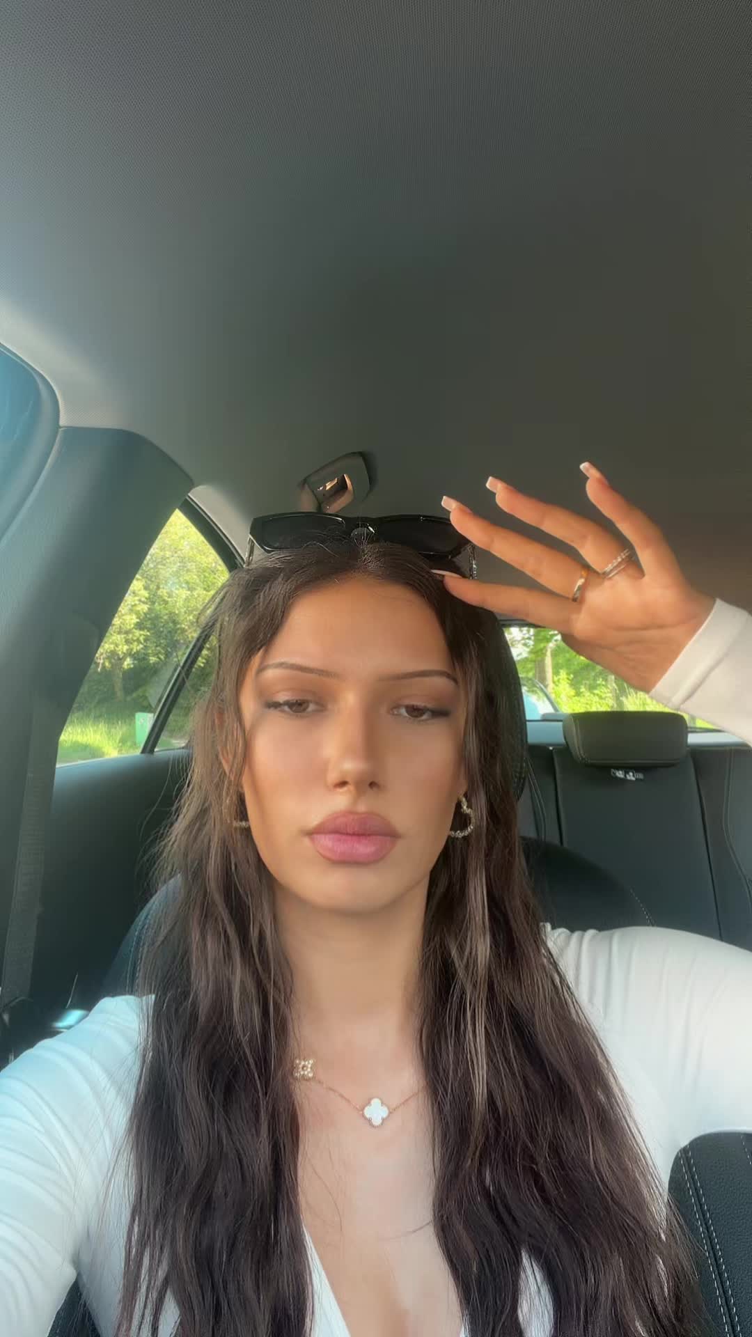 @VS