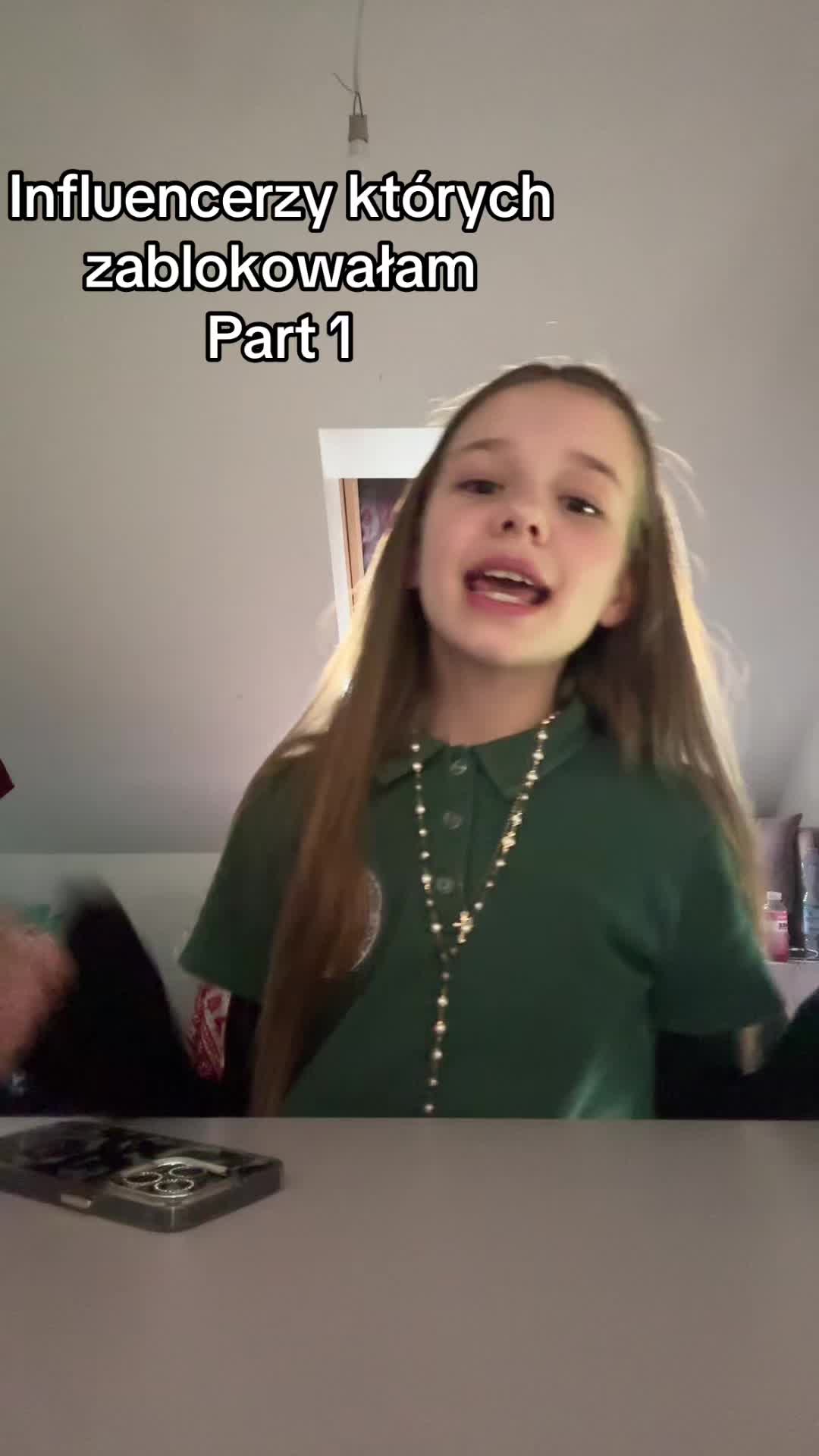 @Wiczka_206