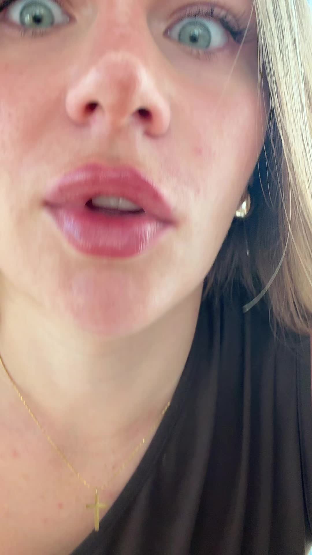 @𝐋𝐚𝐞 𝐋𝐚𝐞 🕊