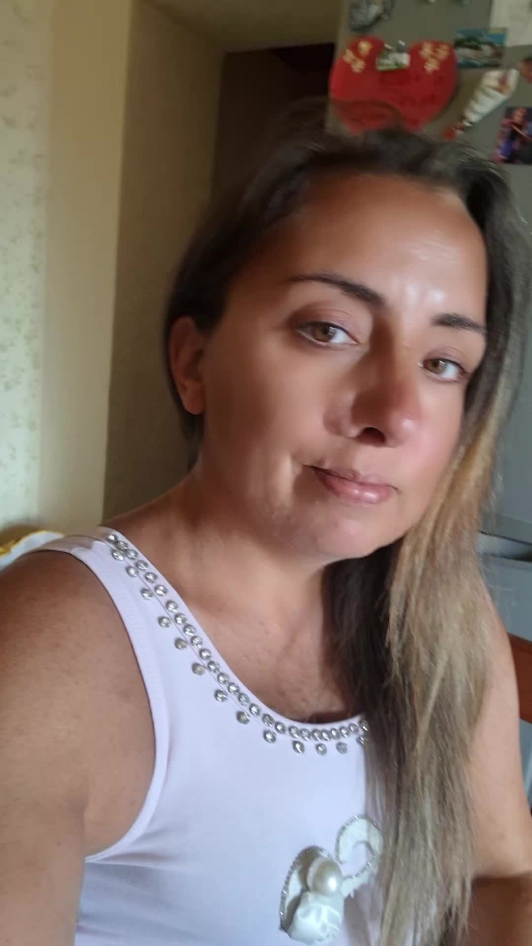 @Anna Battaglia438.
