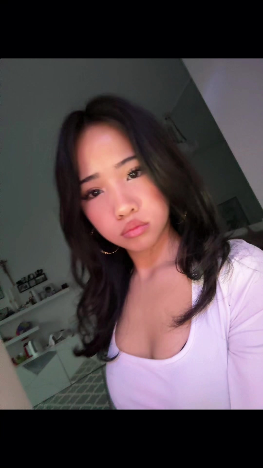 @𝐄𝐥𝐢𝐞