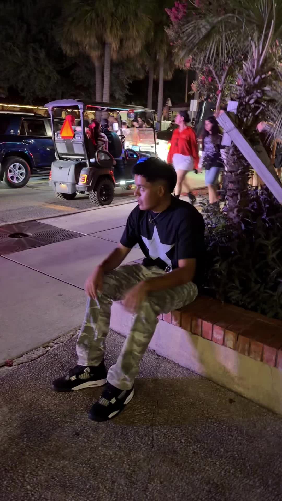 @Coco