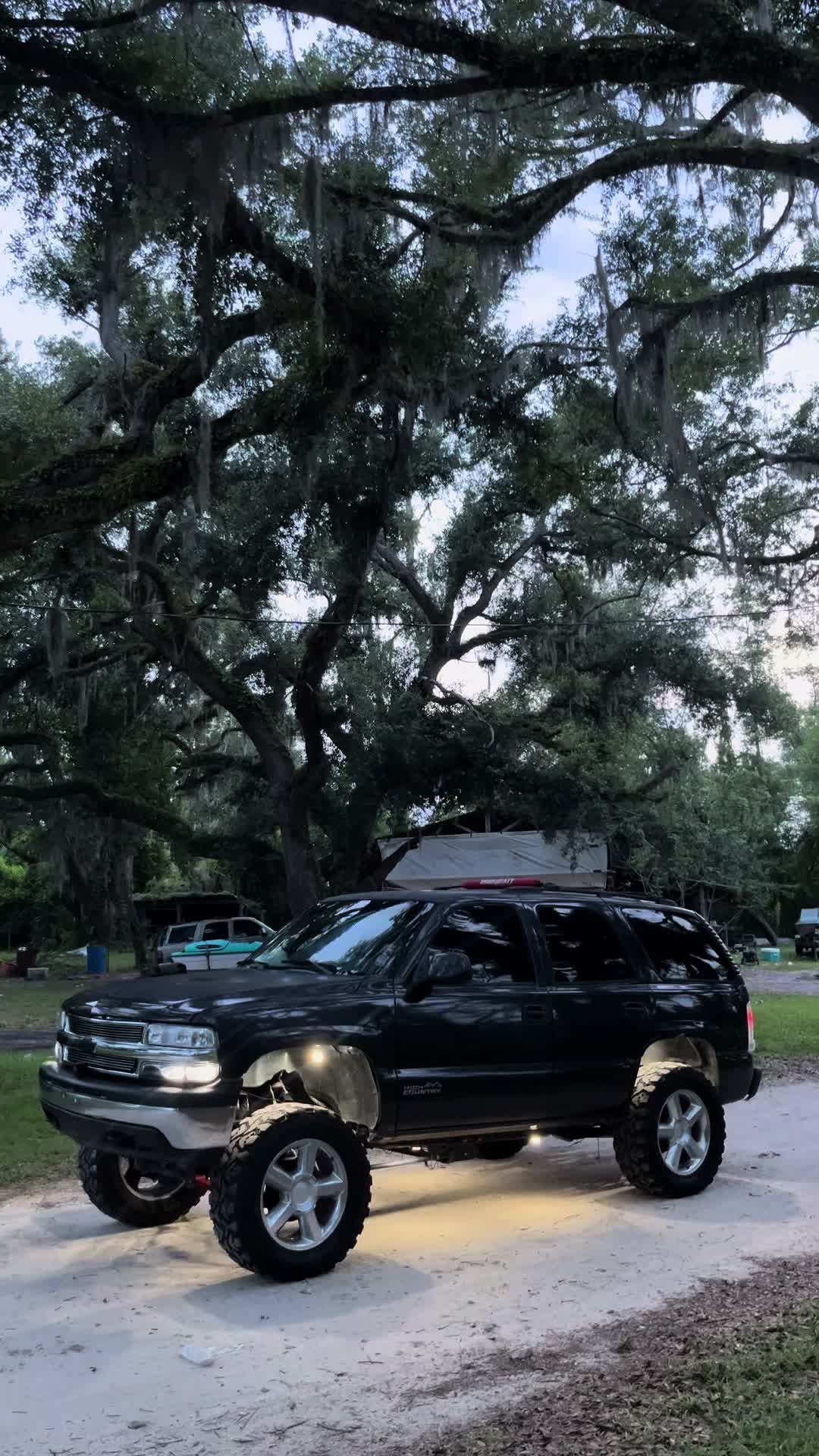 @Junkyard.Larry
