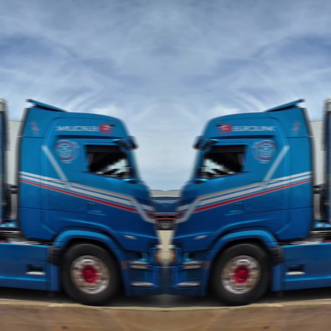 @Elmo_Auf_Europatour