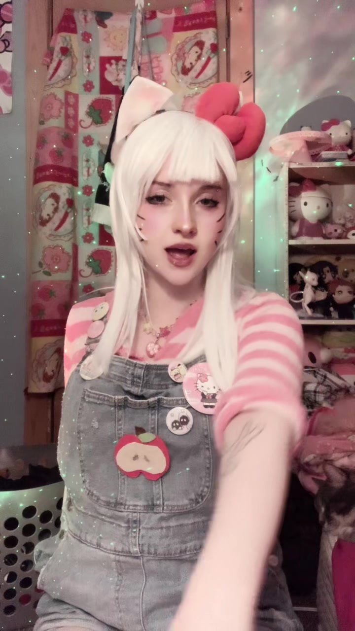 @≽^•⩊•^≼♡