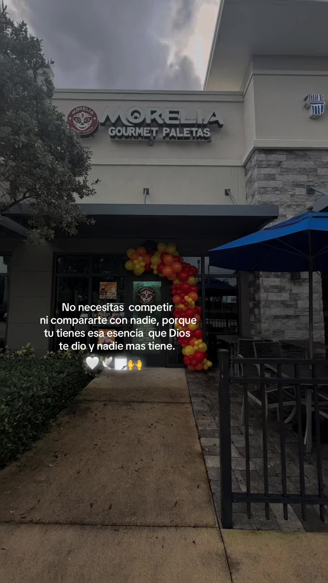 @Montiel_